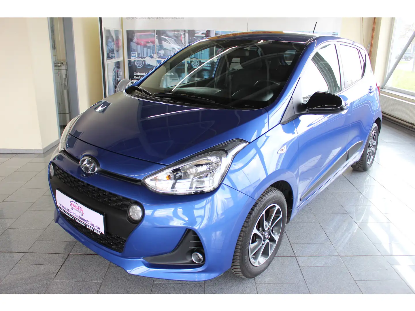 Hyundai i10 Passion,Top-Ausstattung,Top-Zustand Blau - 1