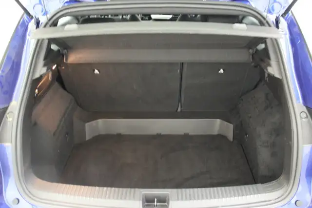 Renault Austral view 8
