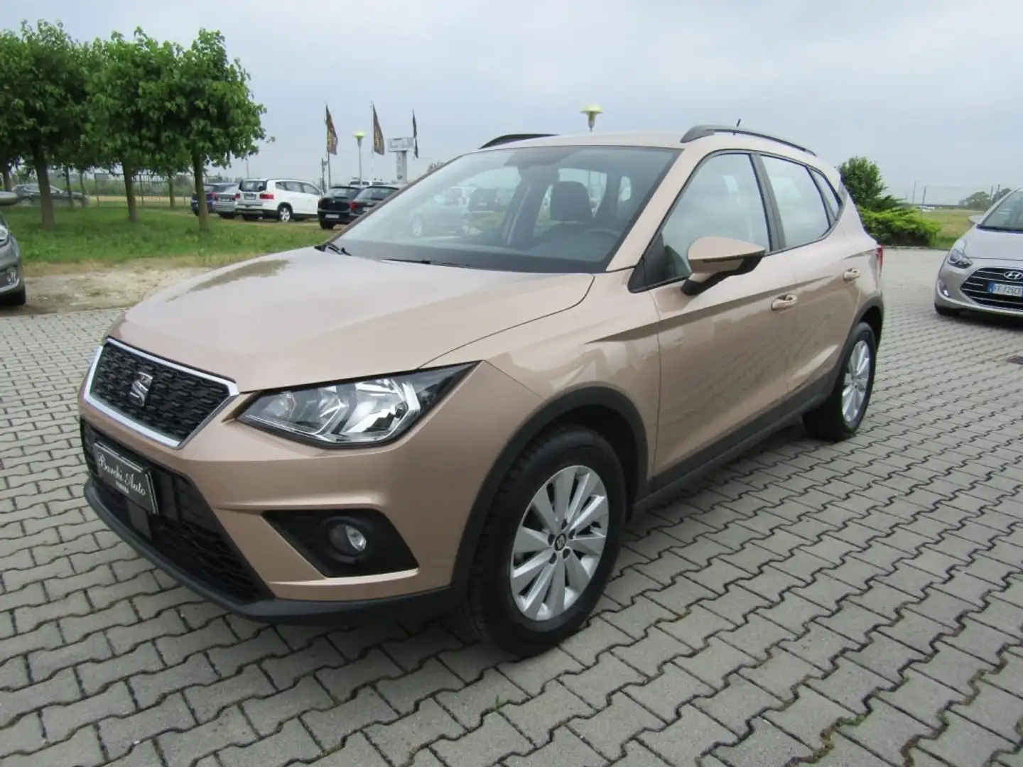 SEAT Arona 1.0 EcoTSI Style GPL Oro - 2