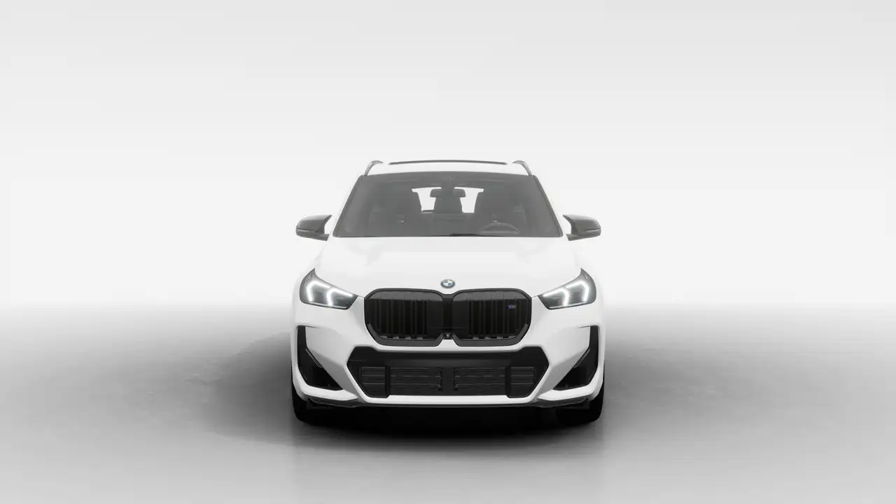 BMW X1 снимка BMW X1