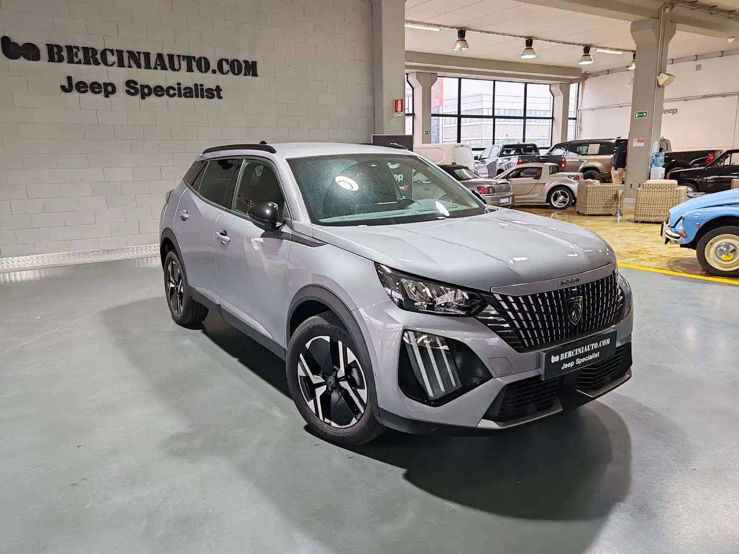 Peugeot 2008 2008 1.2 puretech Allure s Grau - 2