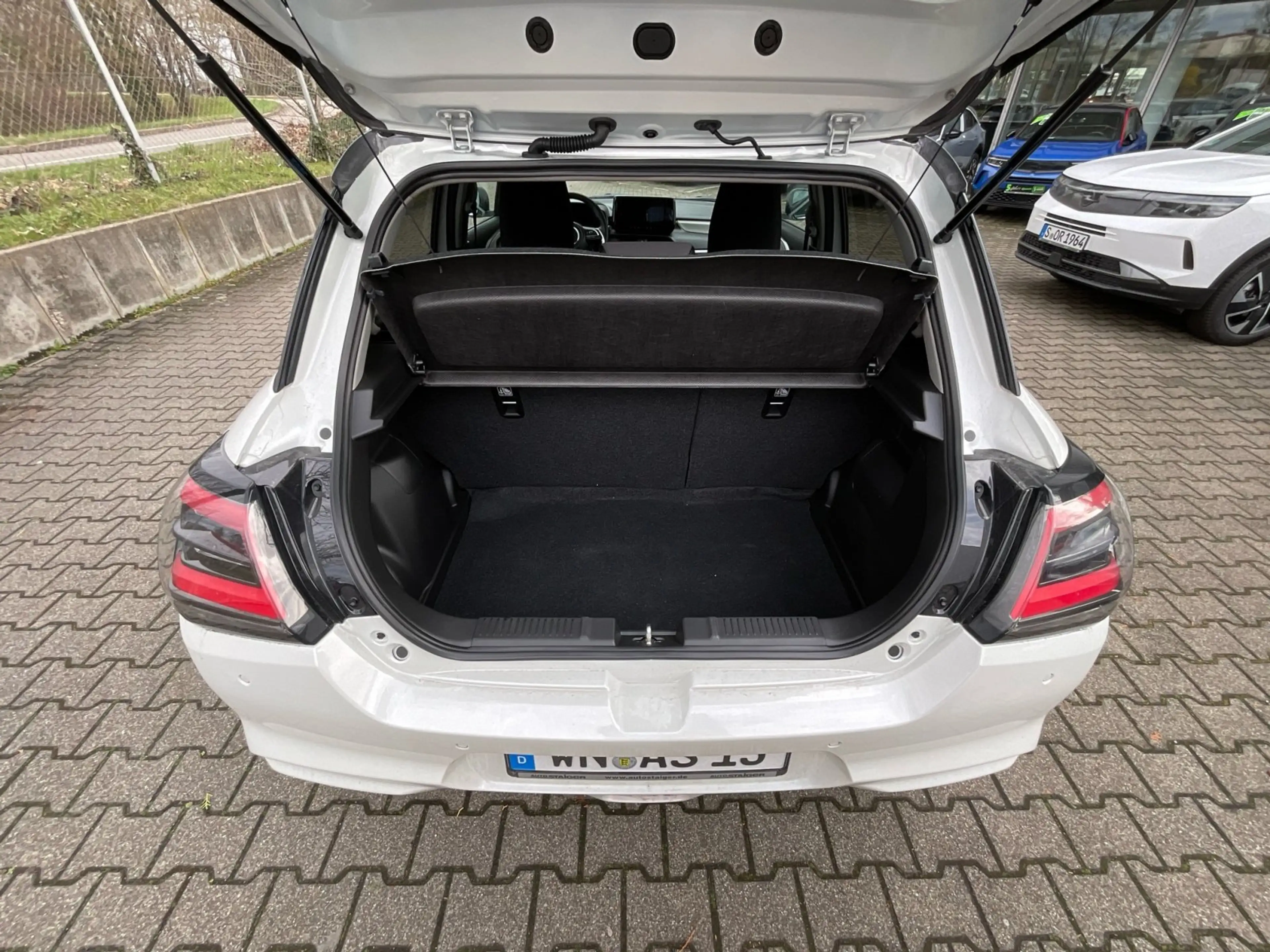 Suzuki Swift VOLLE HÜTTE SONDERDEAL SOFORT LOS FAHREN — photo 13