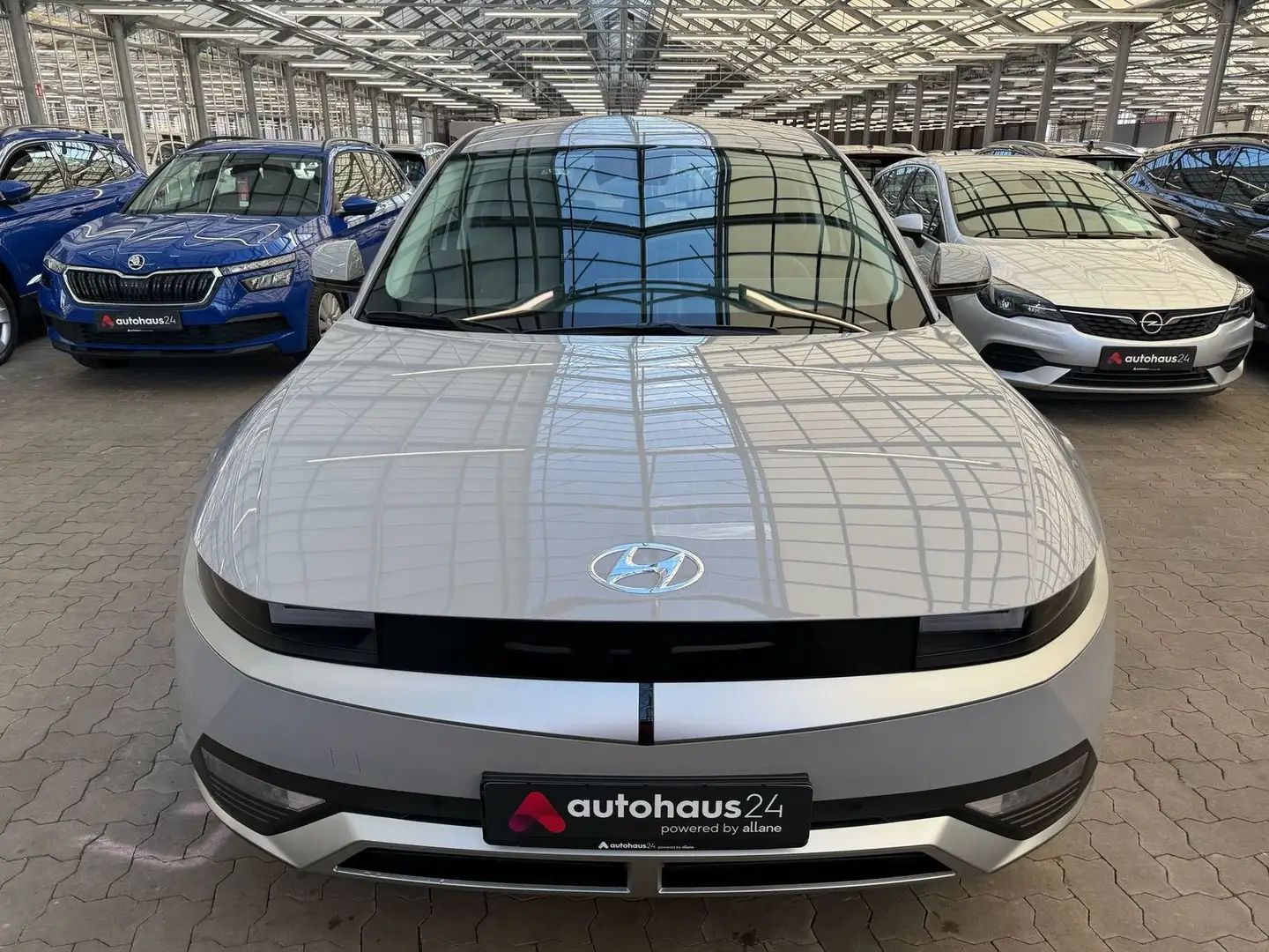 Hyundai IONIQ 5 Dynamiq  ACC|LED|Navi|Kamera|77,4kWh Grau - 2