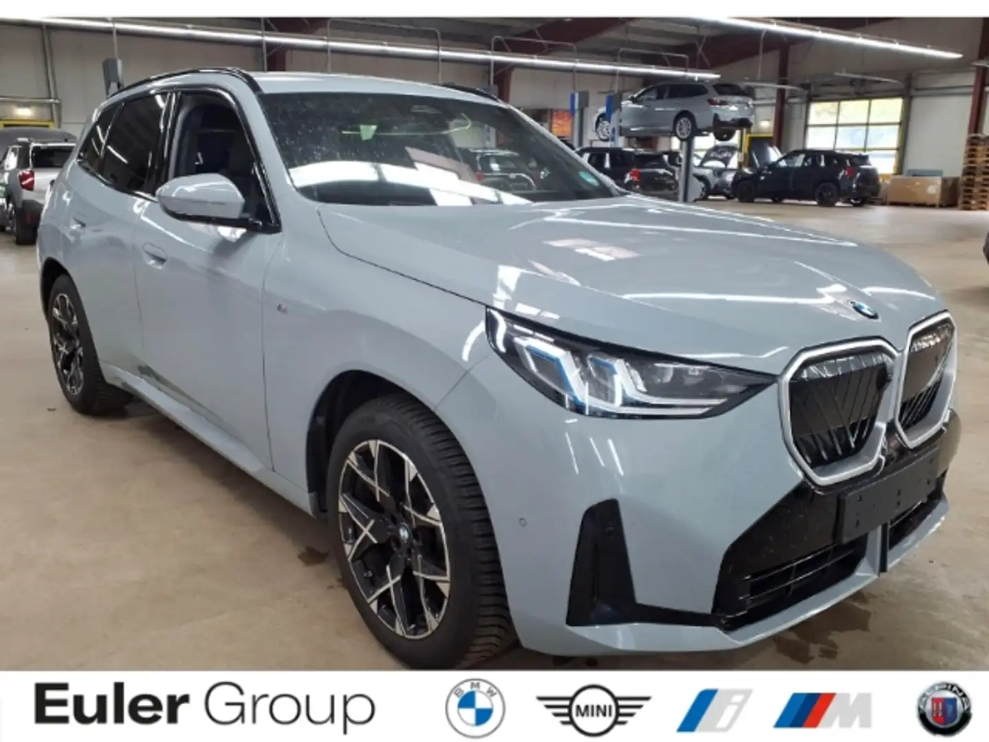 BMW X3 20 xDrive M Sport AHK H/K Premium+Comf. Memory PA+ Grau - 1