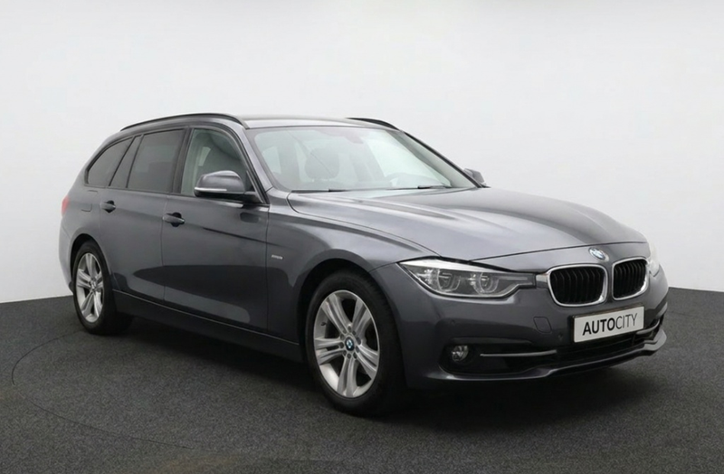BMW 318 3-serie 318i Touring Sportline Pano | Trekhaak | S — photo 7