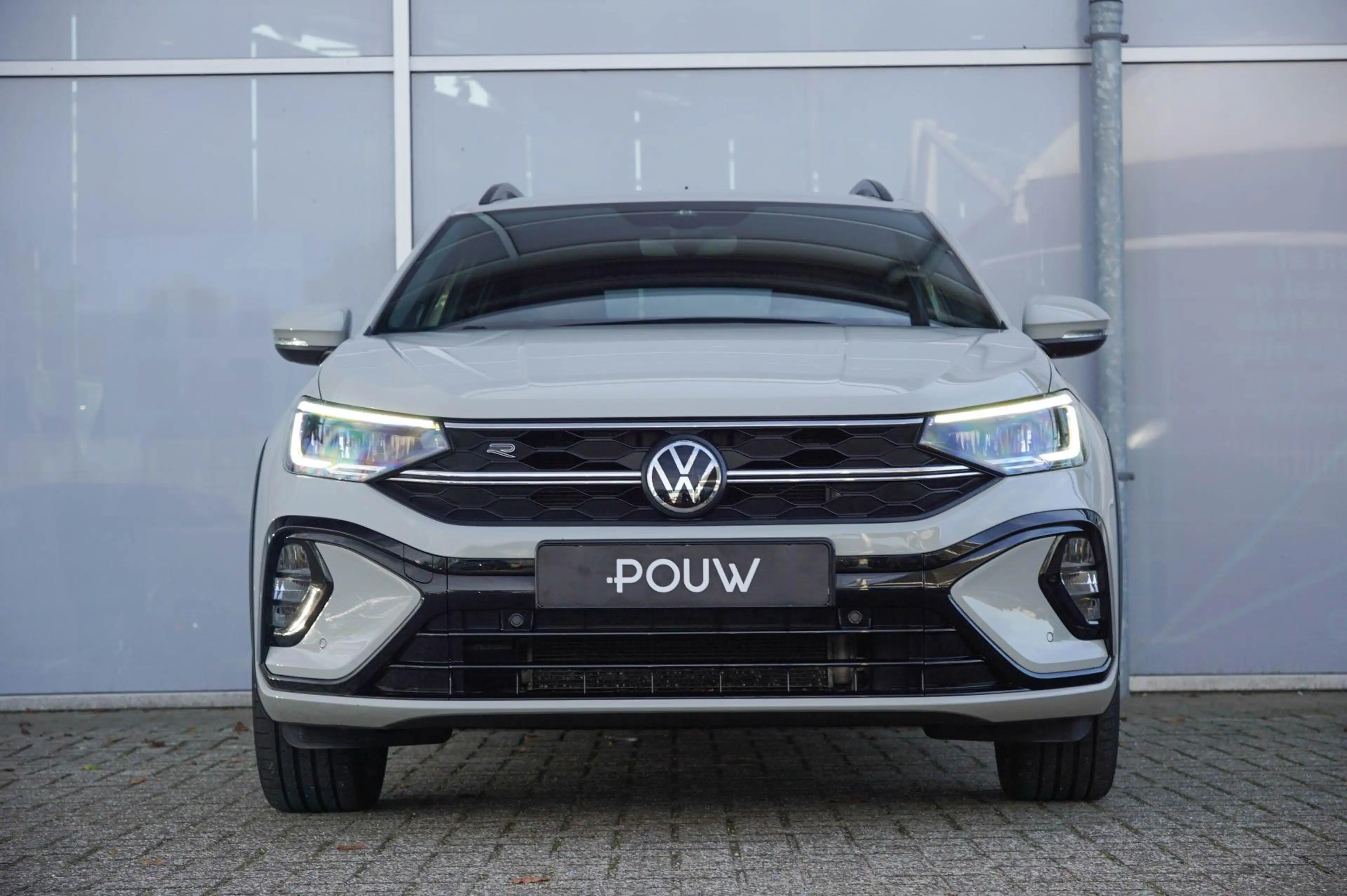 Volkswagen Taigo 1.0 TSI 115pk R-Line Business | Dodehoek Detectie — photo 8