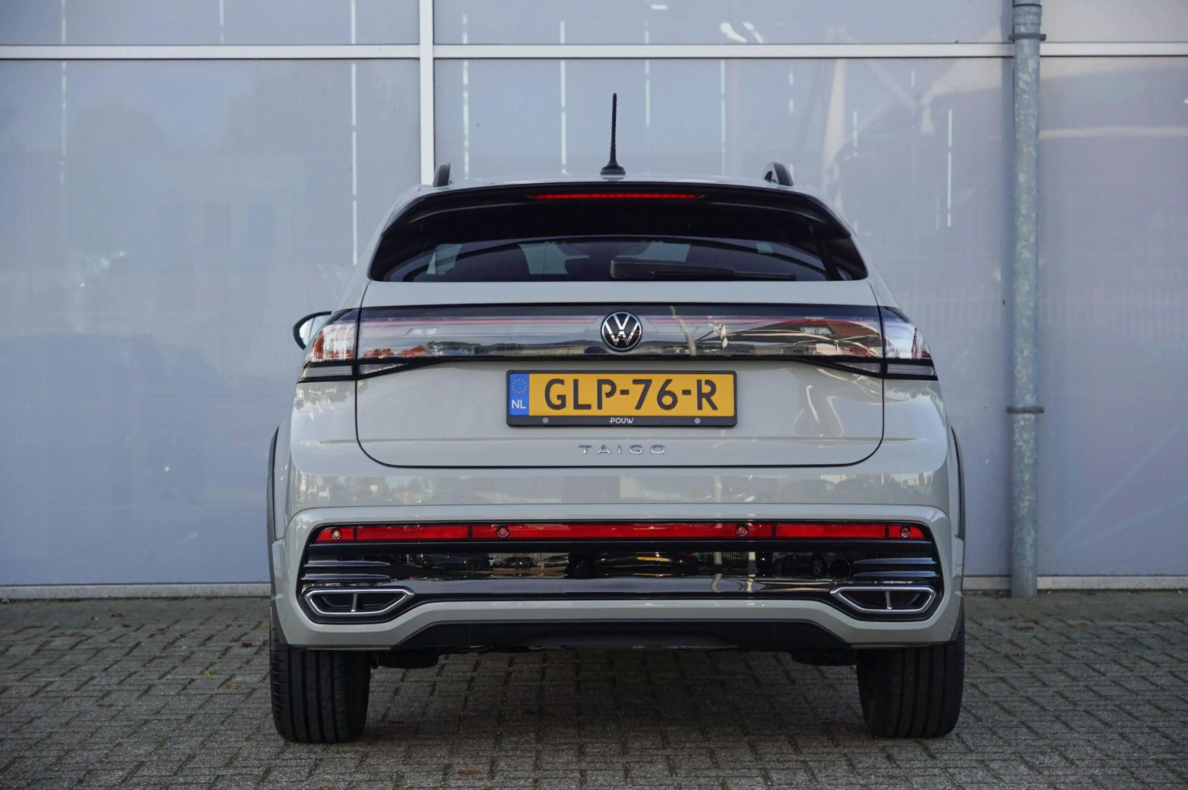 Volkswagen Taigo 1.0 TSI 115pk R-Line Business | Dodehoek Detectie — photo 11