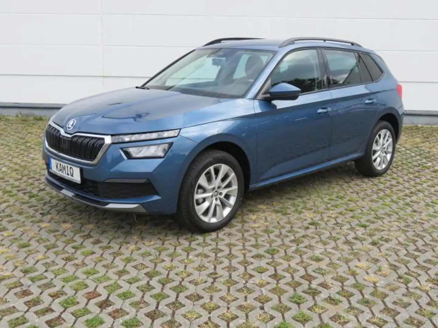 Skoda Kamiq Ambition 6 Gang Schaltgetriebe Blau - 2