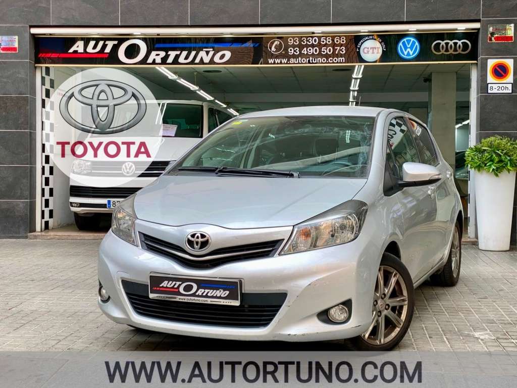Toyota Yaris 1.4D-4D Active - foto 1
