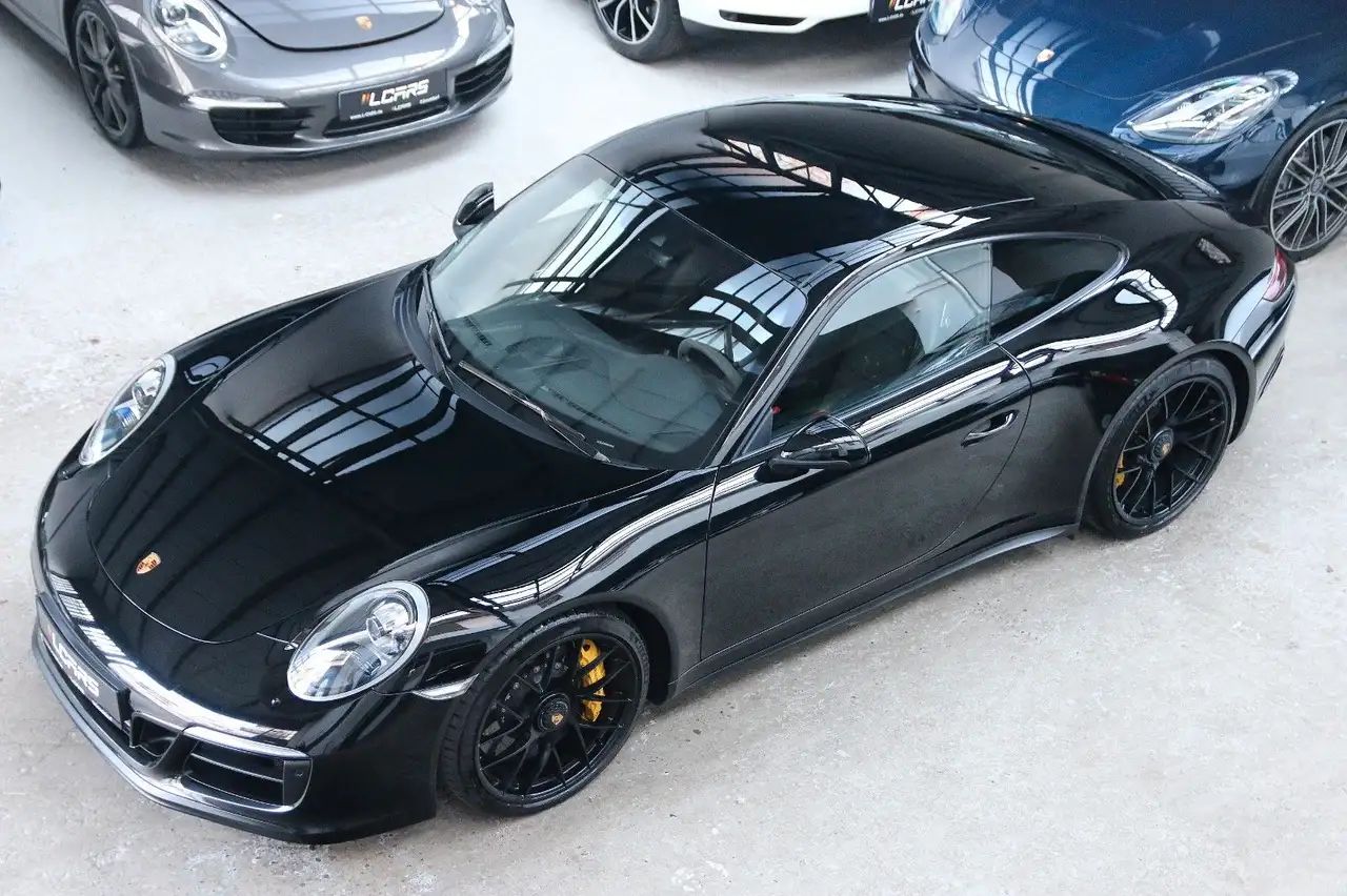 Porsche 991