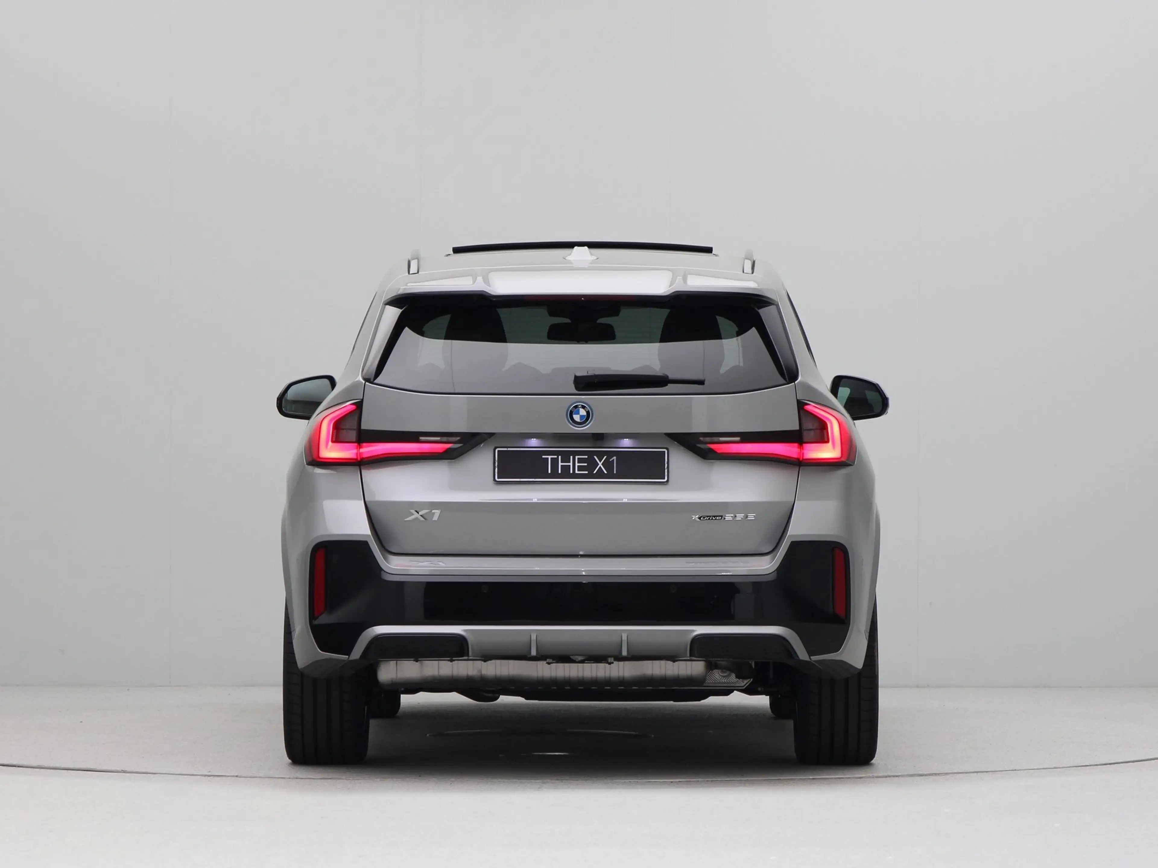 BMW X1 xDrive25e M Sport Pro — photo 6
