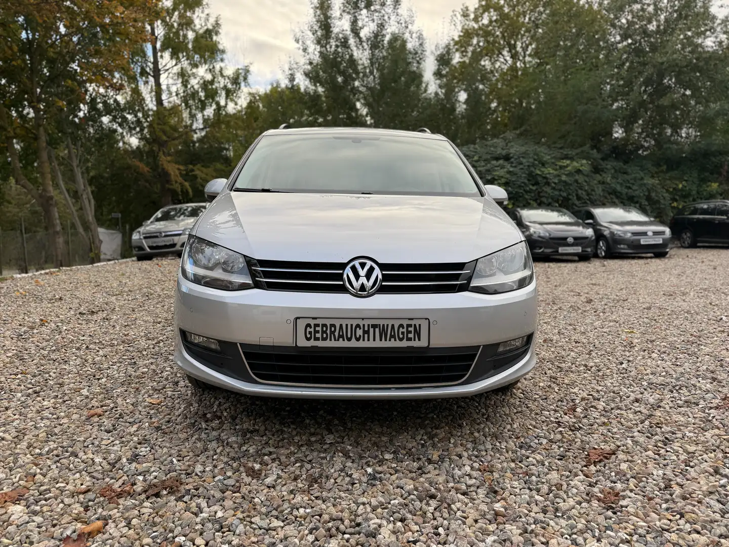 Volkswagen Sharan Comfortline BMT/STANDHEIZUNG/MEDIA/PDC/SHZ/BT Silber - 2