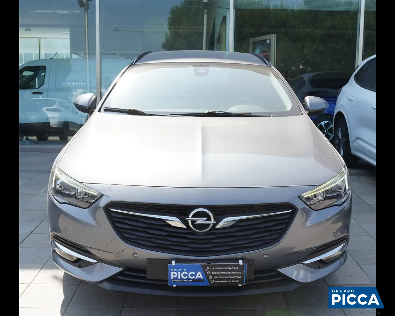 Opel Insignia Sports Tourer 2.0 CDTI Exclusive - 2