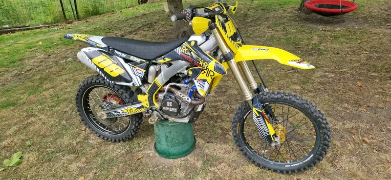 Suzuki RMZ 250 - foto 5