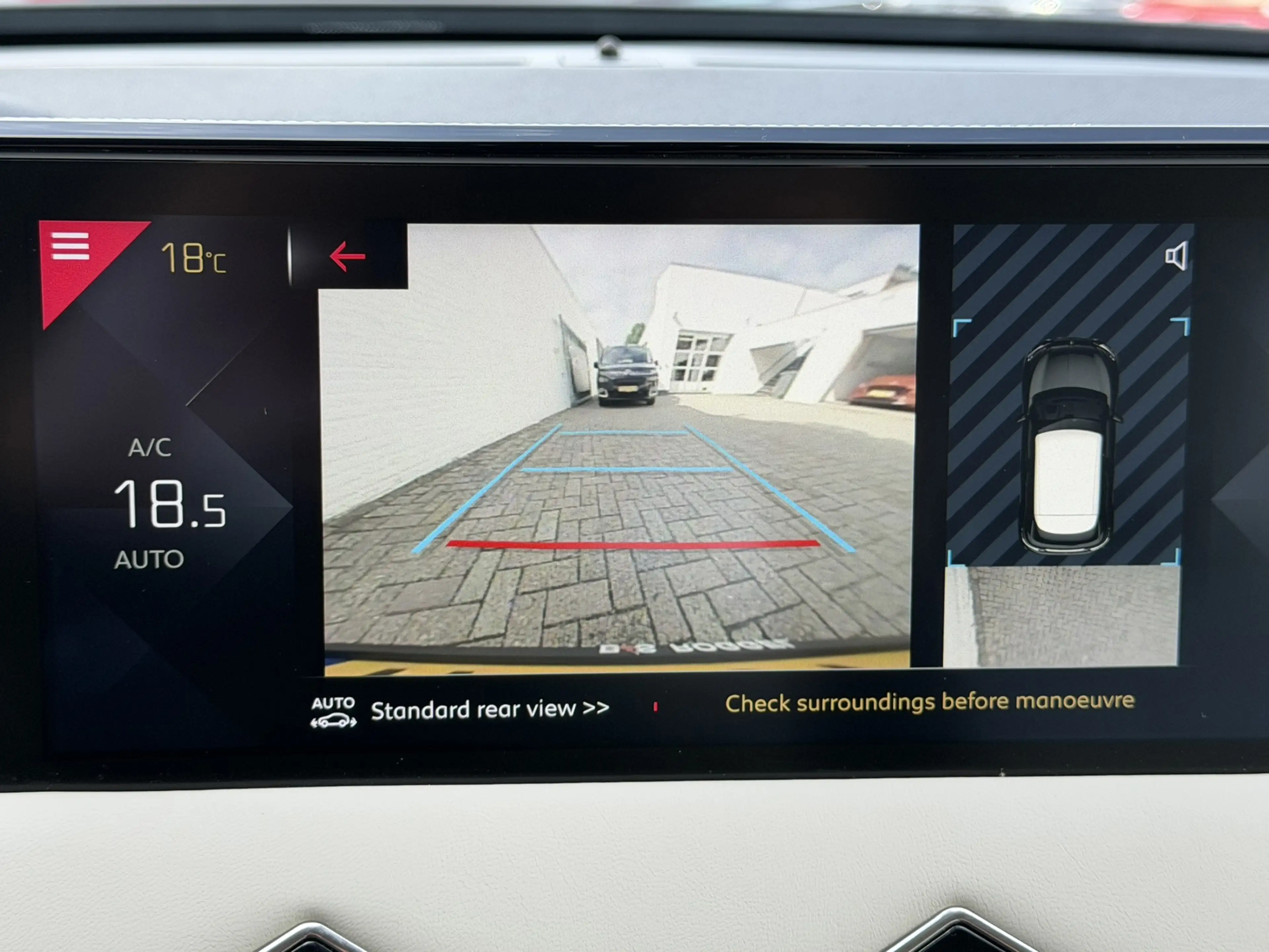 DS Automobiles DS 3 Crossback 1.2 PureTech So Chic Camera Navigatie Carplay DAB — photo 8