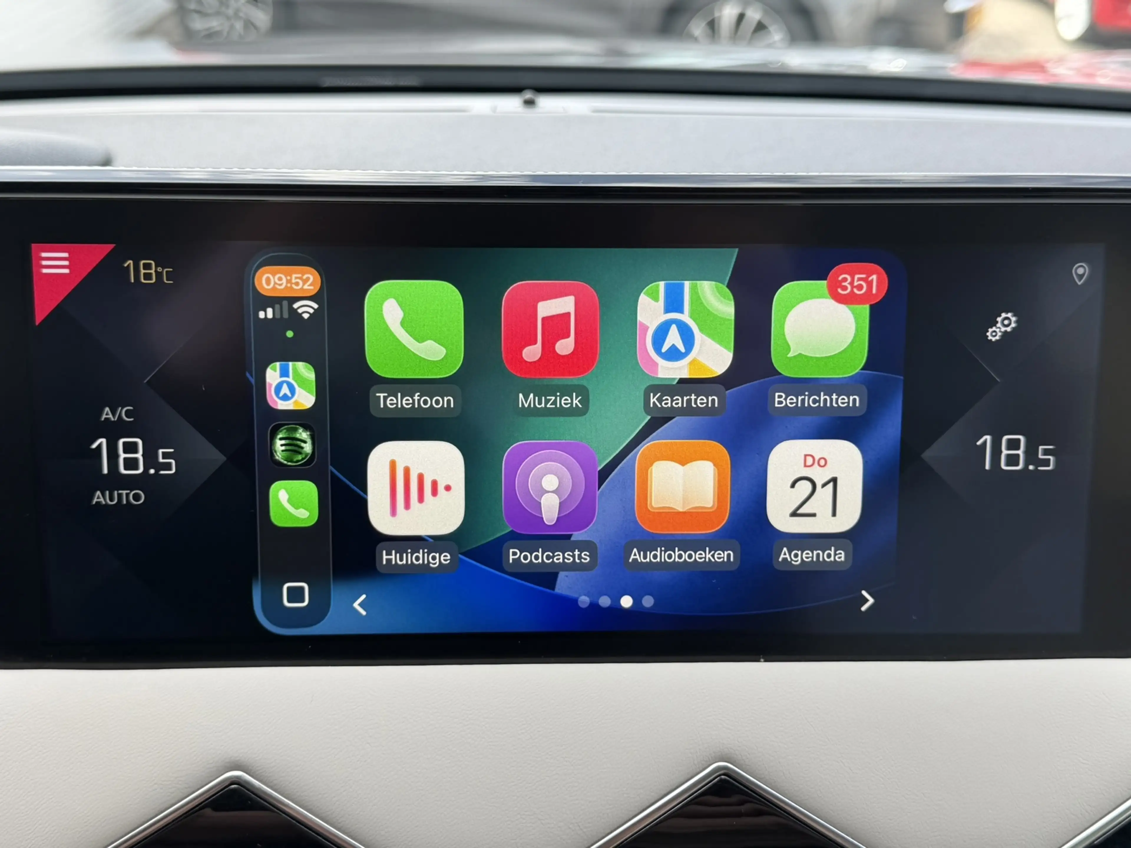 DS Automobiles DS 3 Crossback 1.2 PureTech So Chic Camera Navigatie Carplay DAB — photo 2