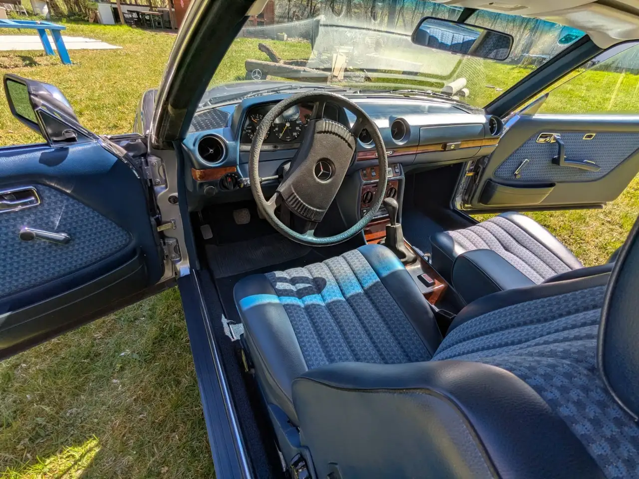 Mercedes-Benz 230, foto 5