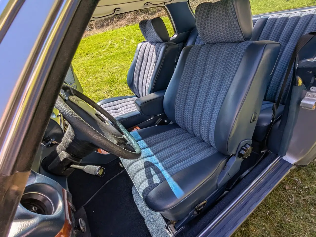 Mercedes-Benz 230, foto 6