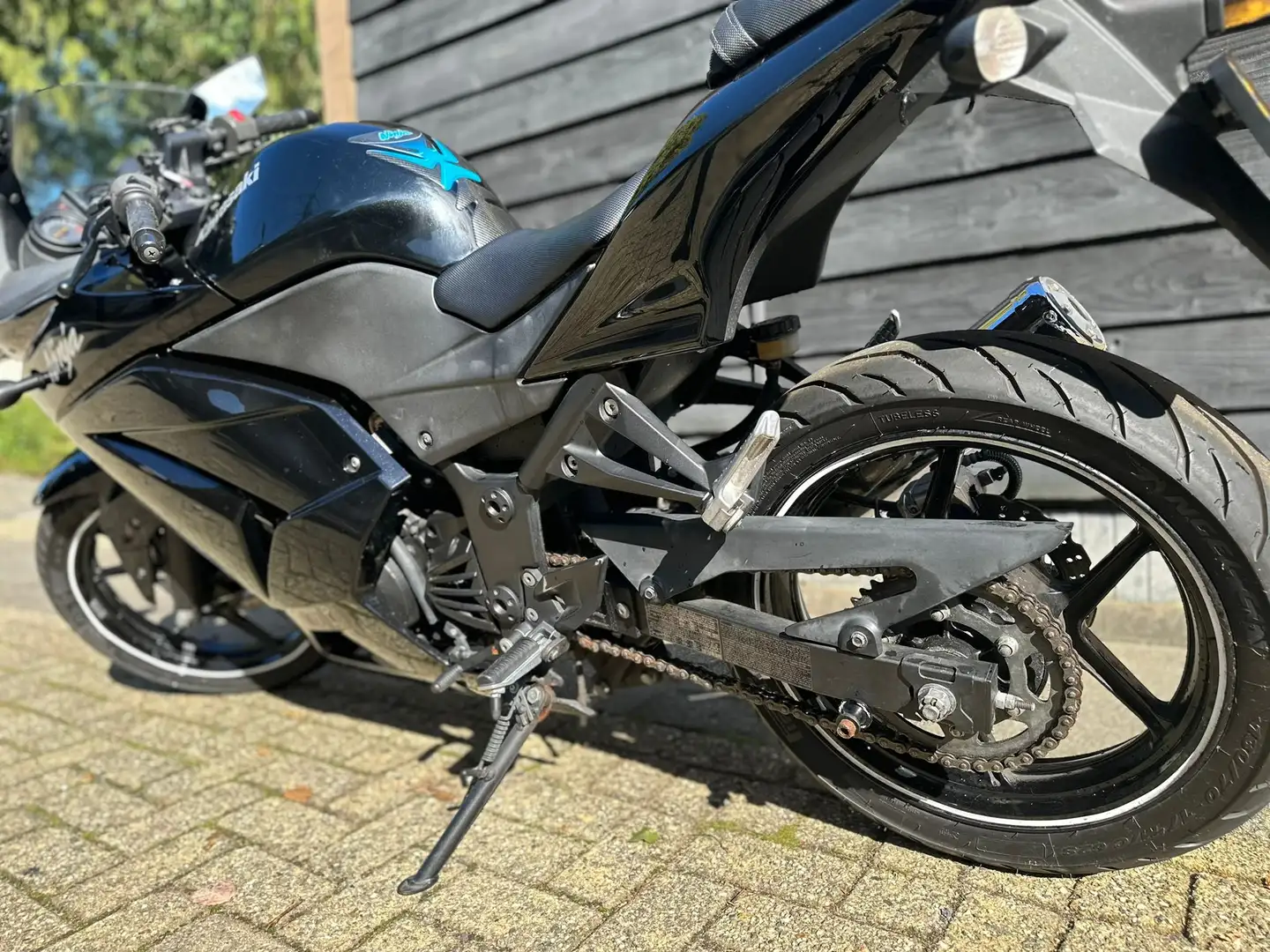 Kawasaki Ninja 250 R Zwart - 2