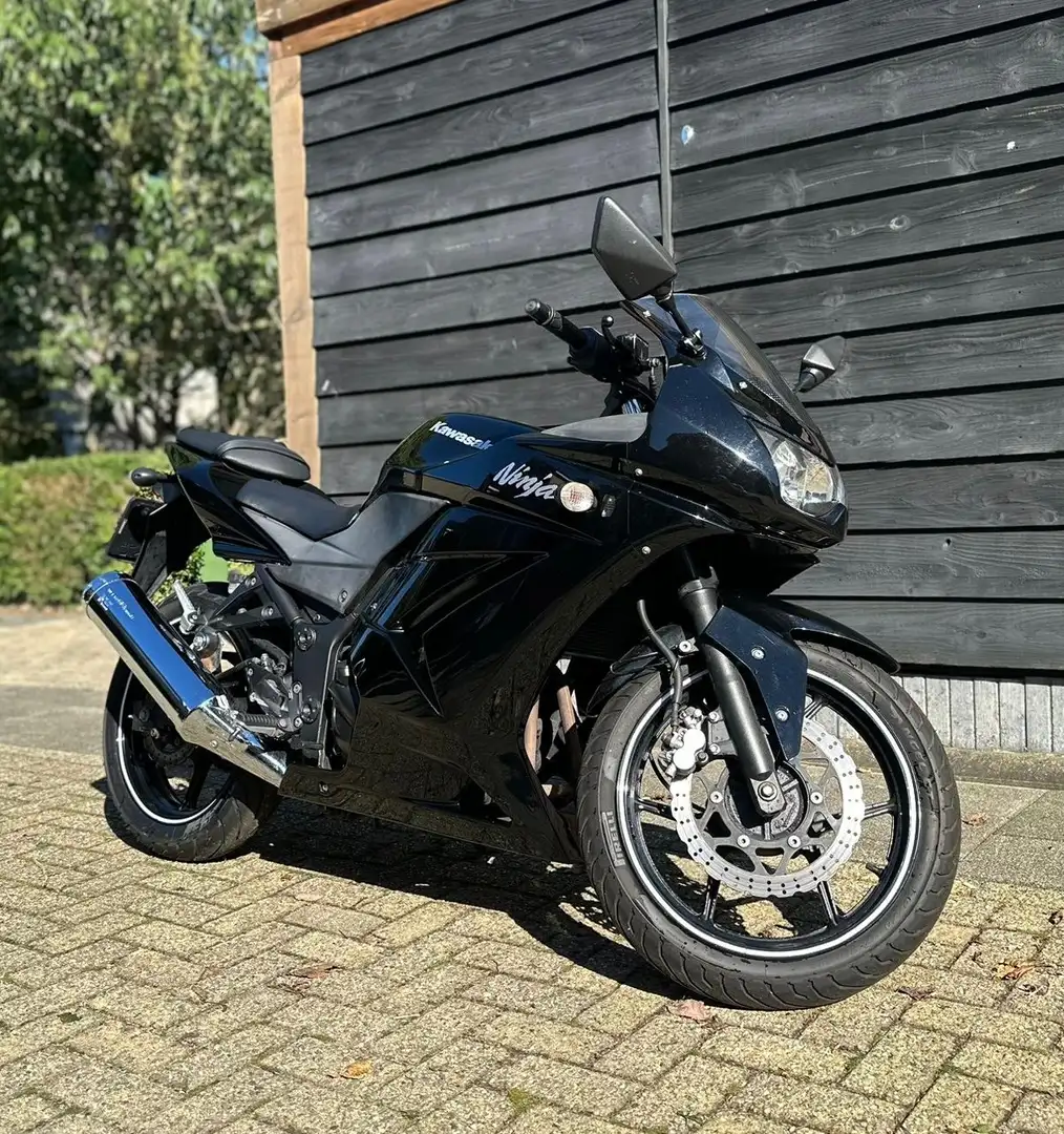 Kawasaki Ninja 250 R Zwart - 1