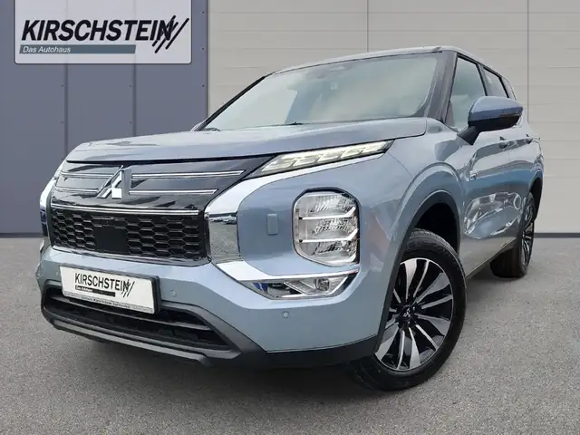 Mitsubishi Outlander Plus 4WD *Aktion!!*