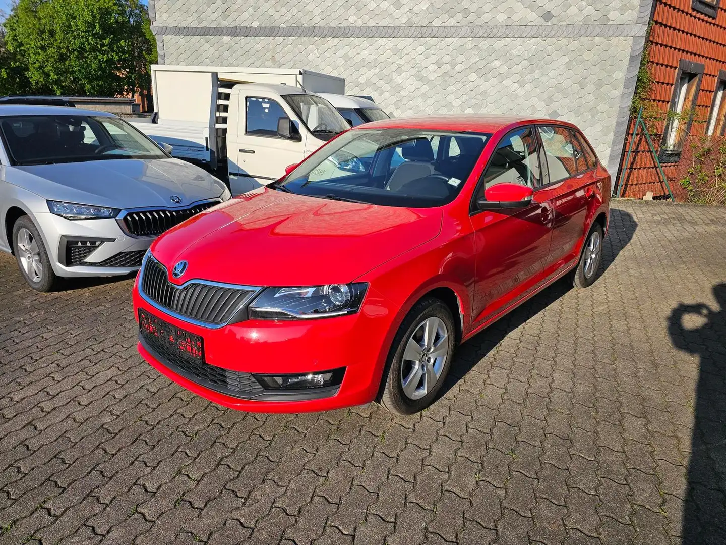 Skoda Rapid/Spaceback Spaceback TSI Ambition +NAVI+XENON+KAMERA+ Rot - 2