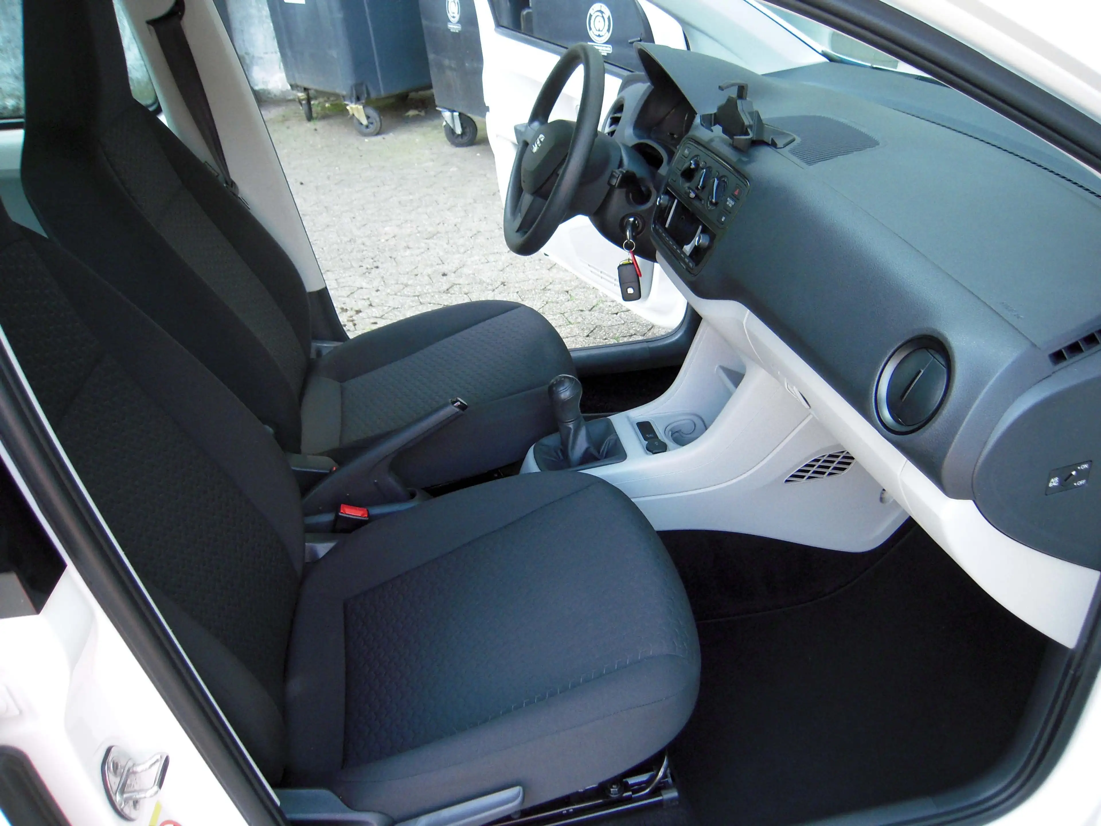 SEAT Mii Klima, Parksensoren Inzahlungnahme möglich!! — photo 7