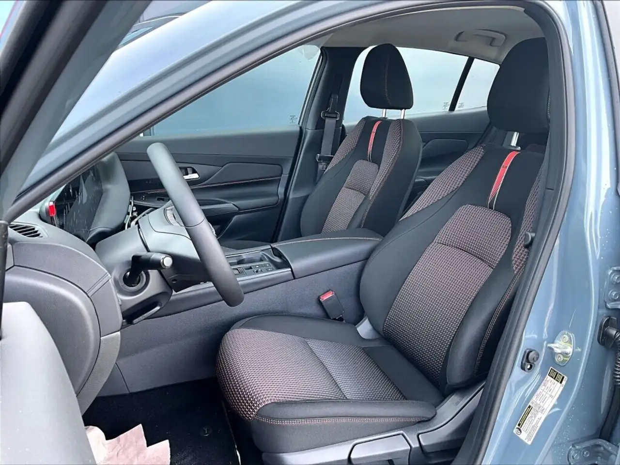 Nissan Sentra снимка Nissan Sentra