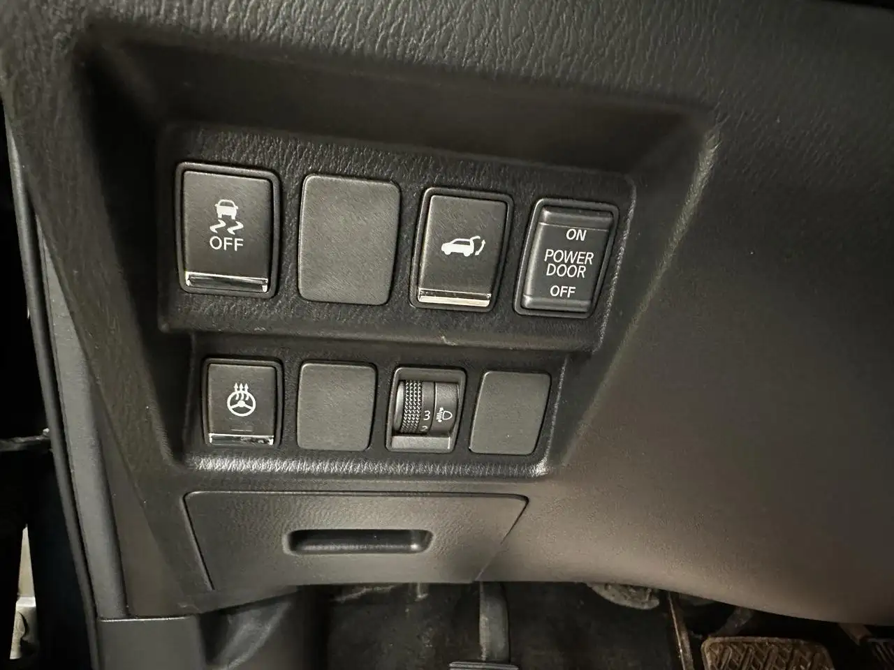 Infiniti QX60 снимка Infiniti QX60