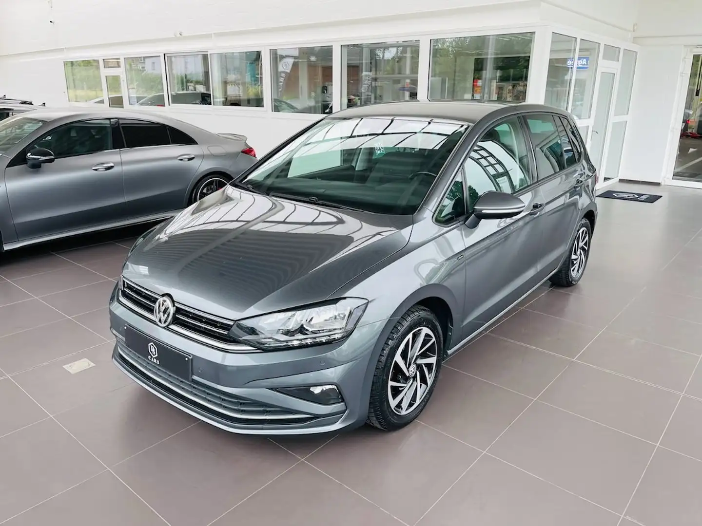Volkswagen Golf Sportsvan 1.0 TSI *** GARANTIE + GPS + AIRCO *** Gris - 2