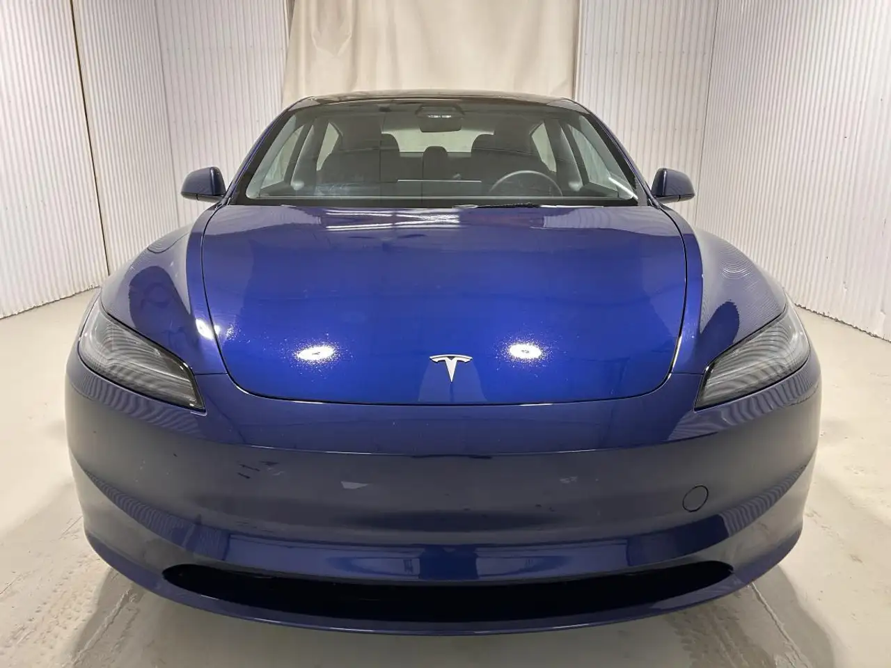 Tesla Model 3 fotografie Tesla Model 3