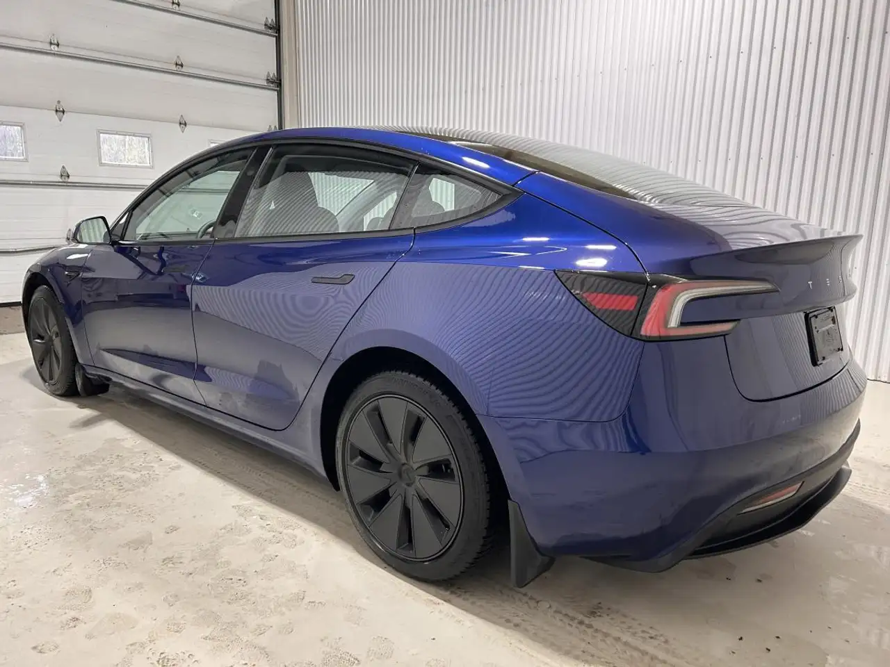 Tesla Model 3 fotografie Tesla Model 3