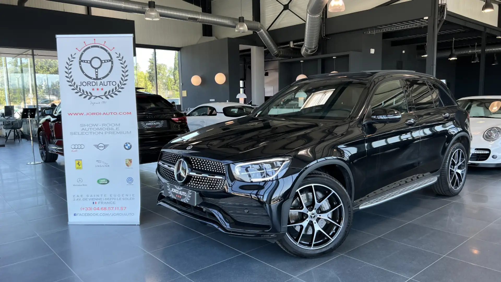 Mercedes-Benz CL 300 E AMG Line 211ch+109ch 4Matic 9G-Tronic - 1
