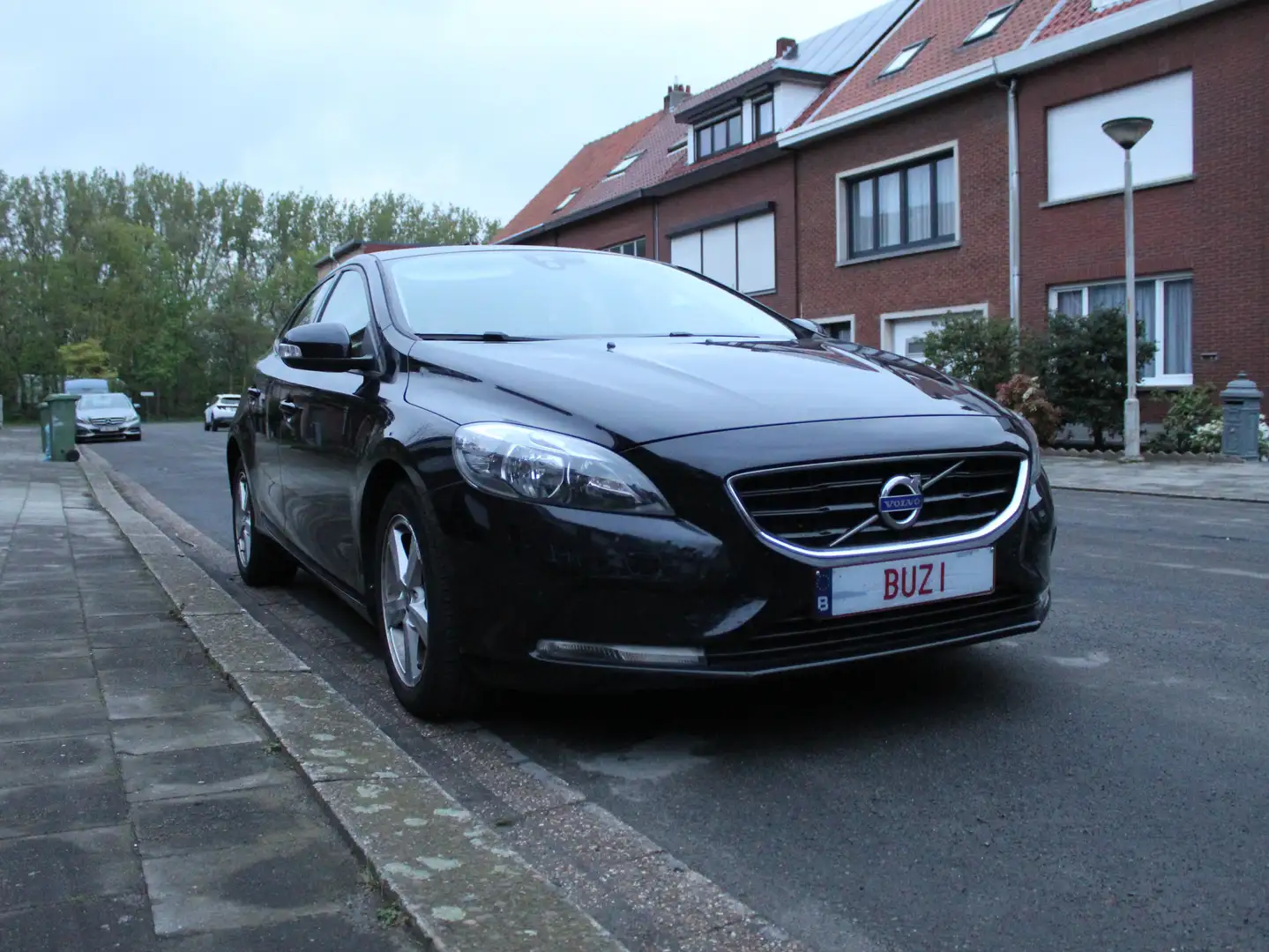 Volvo V40 D2 Noir - 2