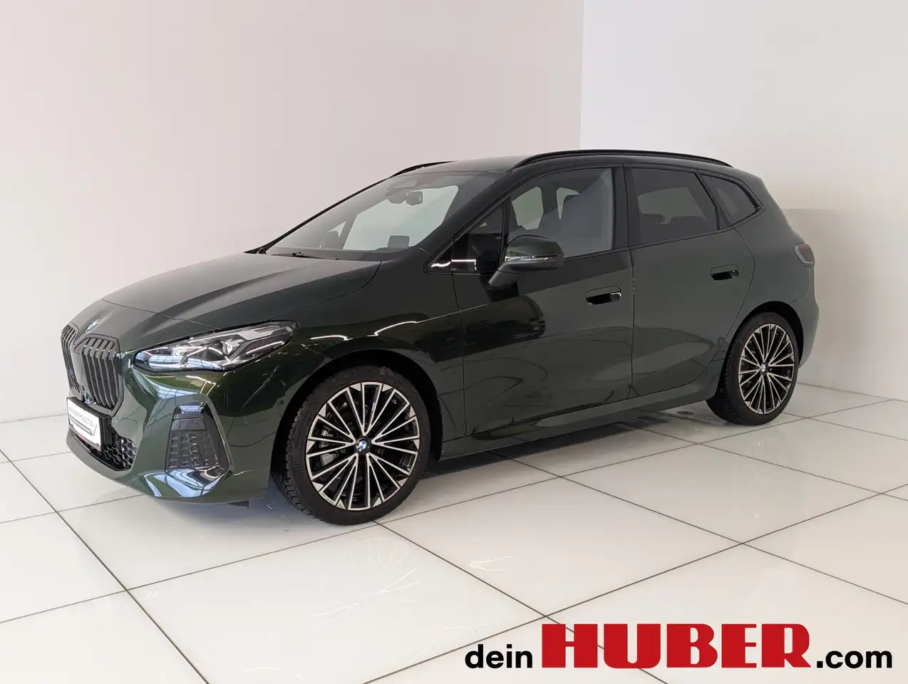 2026 BMW 216 i, photograph 1