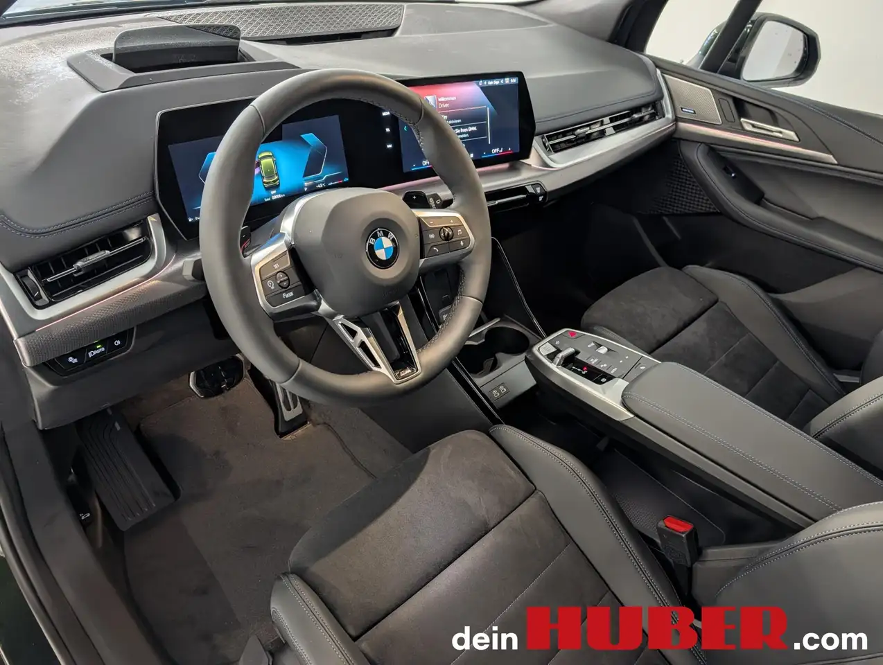 2026 BMW 216 i, photograph 11