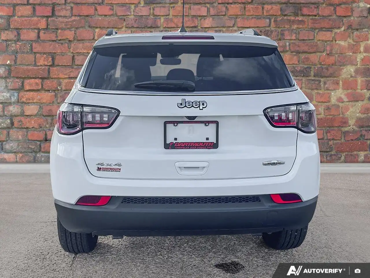 Jeep Compass снимка Jeep Compass