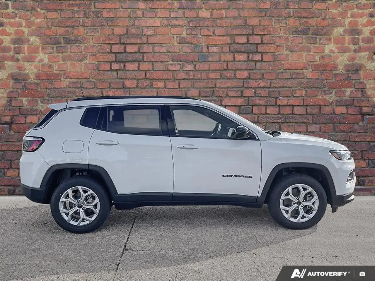 Jeep Compass снимка Jeep Compass