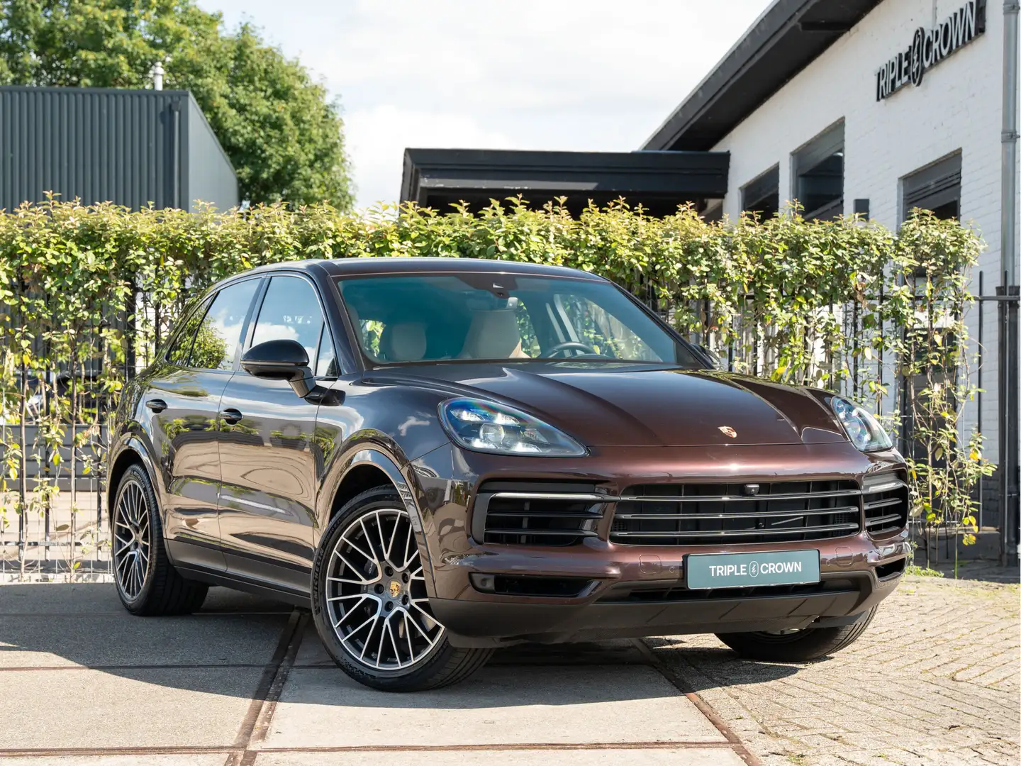 Porsche Cayenne 3.0 E-Hybrid | Luchtvering | Bose | Sport-Chrono Brun - 1