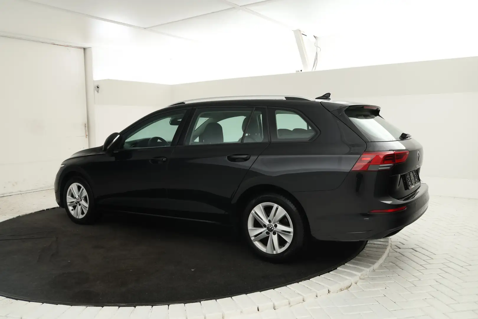Volkswagen Golf Variant 1.0 TSI Life Business Apple carplay, navigatie, Cl Noir - 2