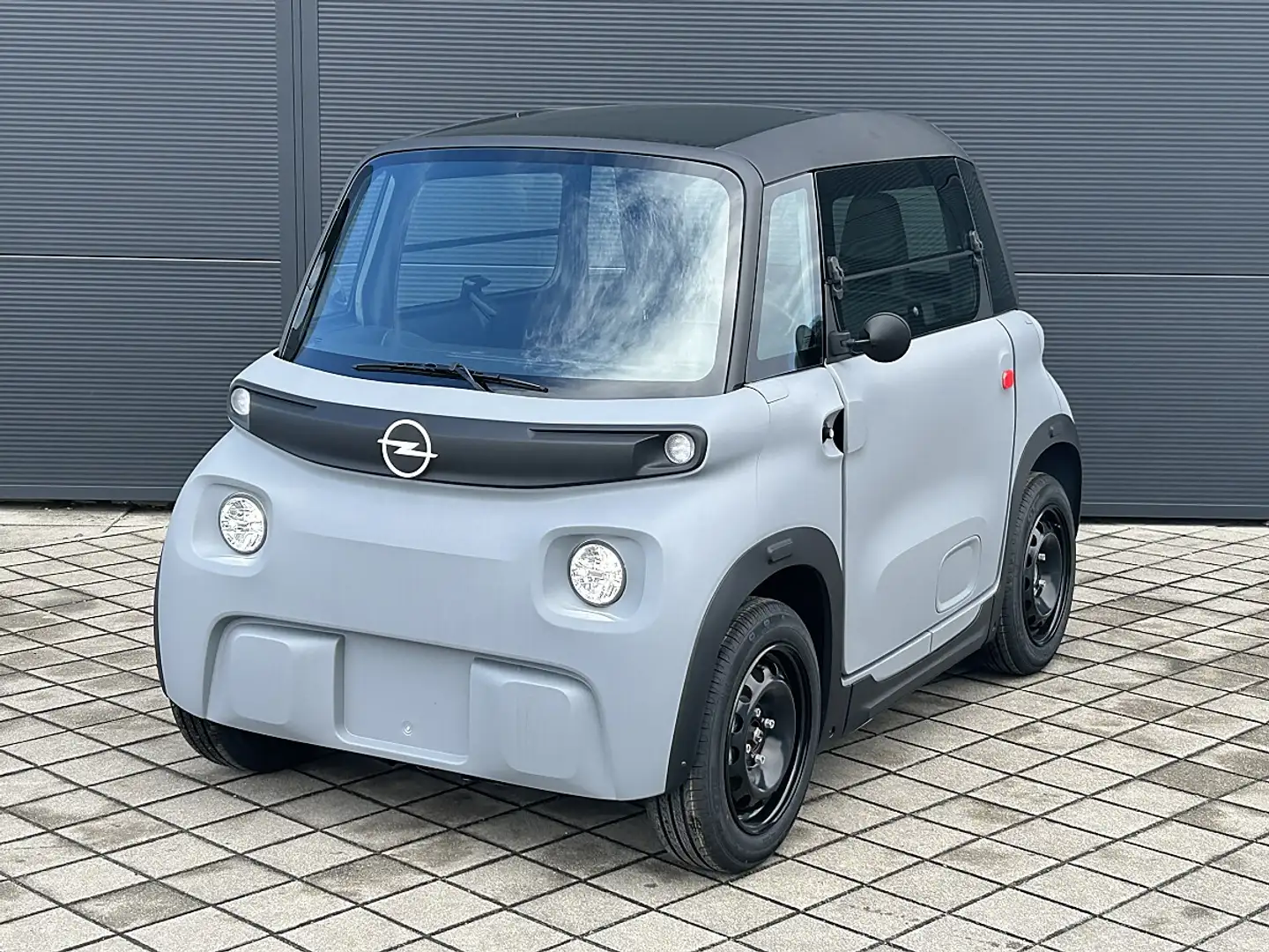 Opel Sonstige Rocks Edition Elektromotor 6 kW (8,2 PS) Grau - 2