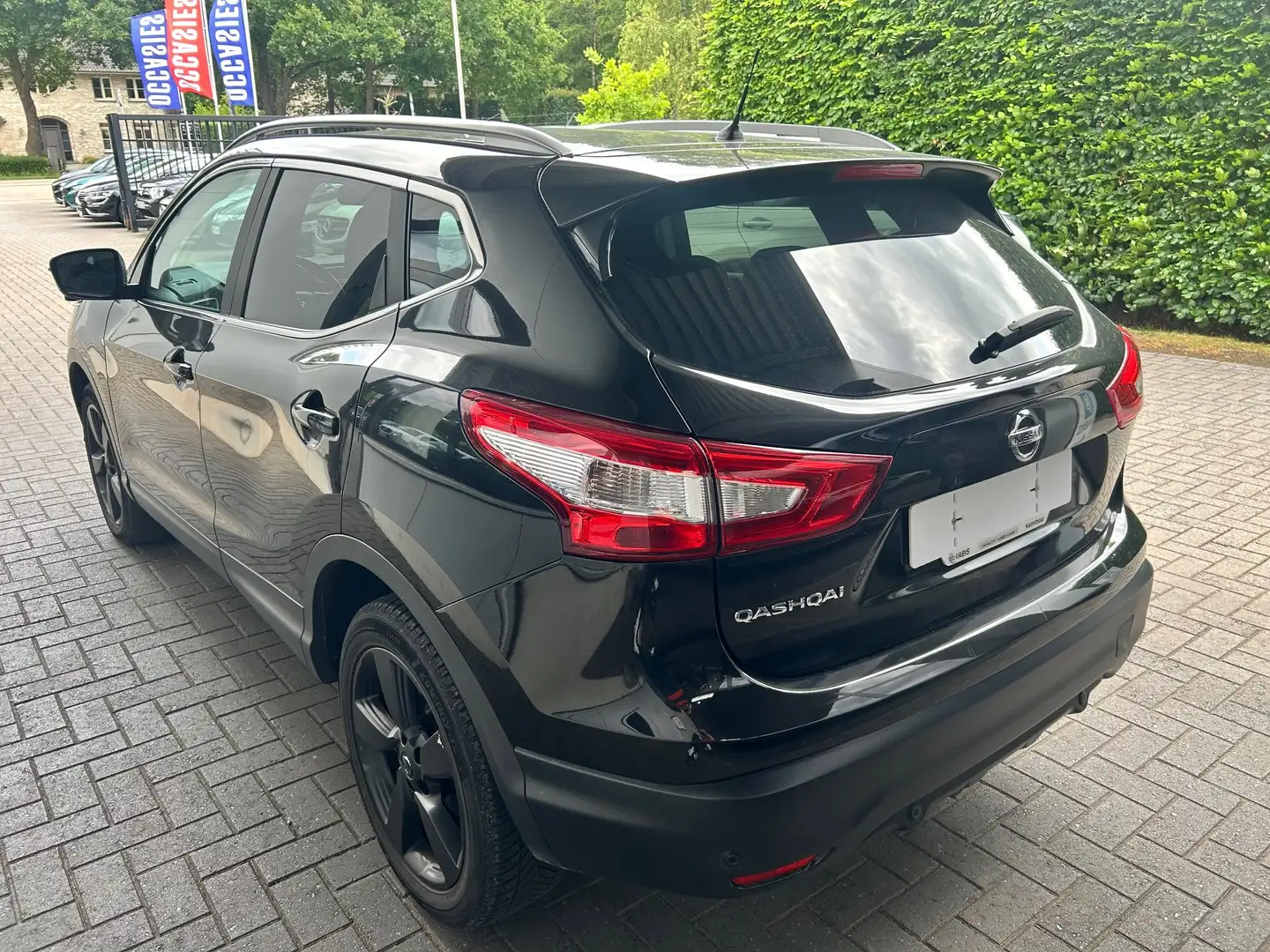 Nissan Qashqai 1.2 DIG-T 2WD Tekna -€1000 JUNI ACTIE Noir - 2