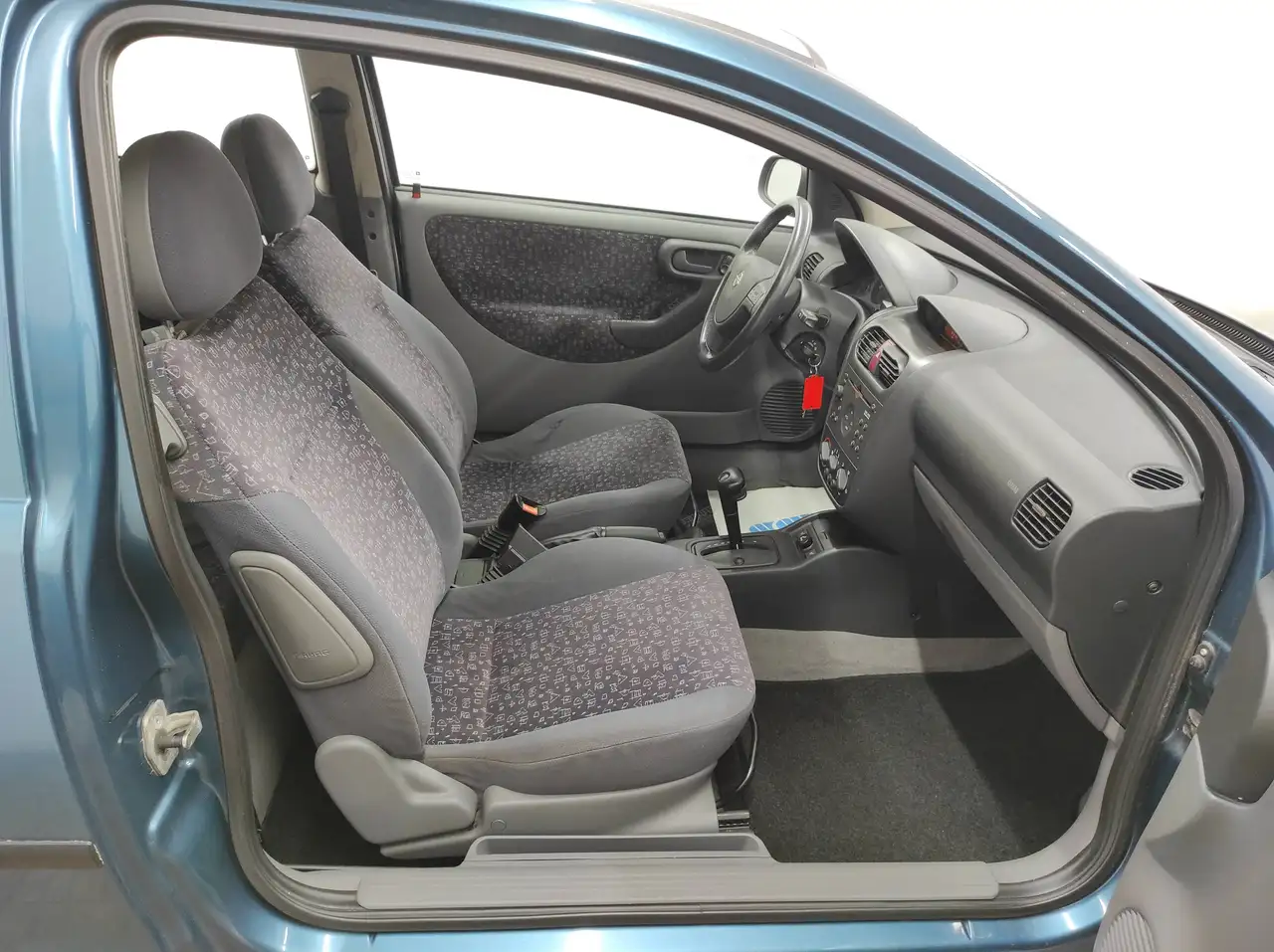Opel Corsa C 1.4 16V AUTOMATIK *TÜV NEU* KLIMA SHZ ALLWETTER Elegance, foto 10