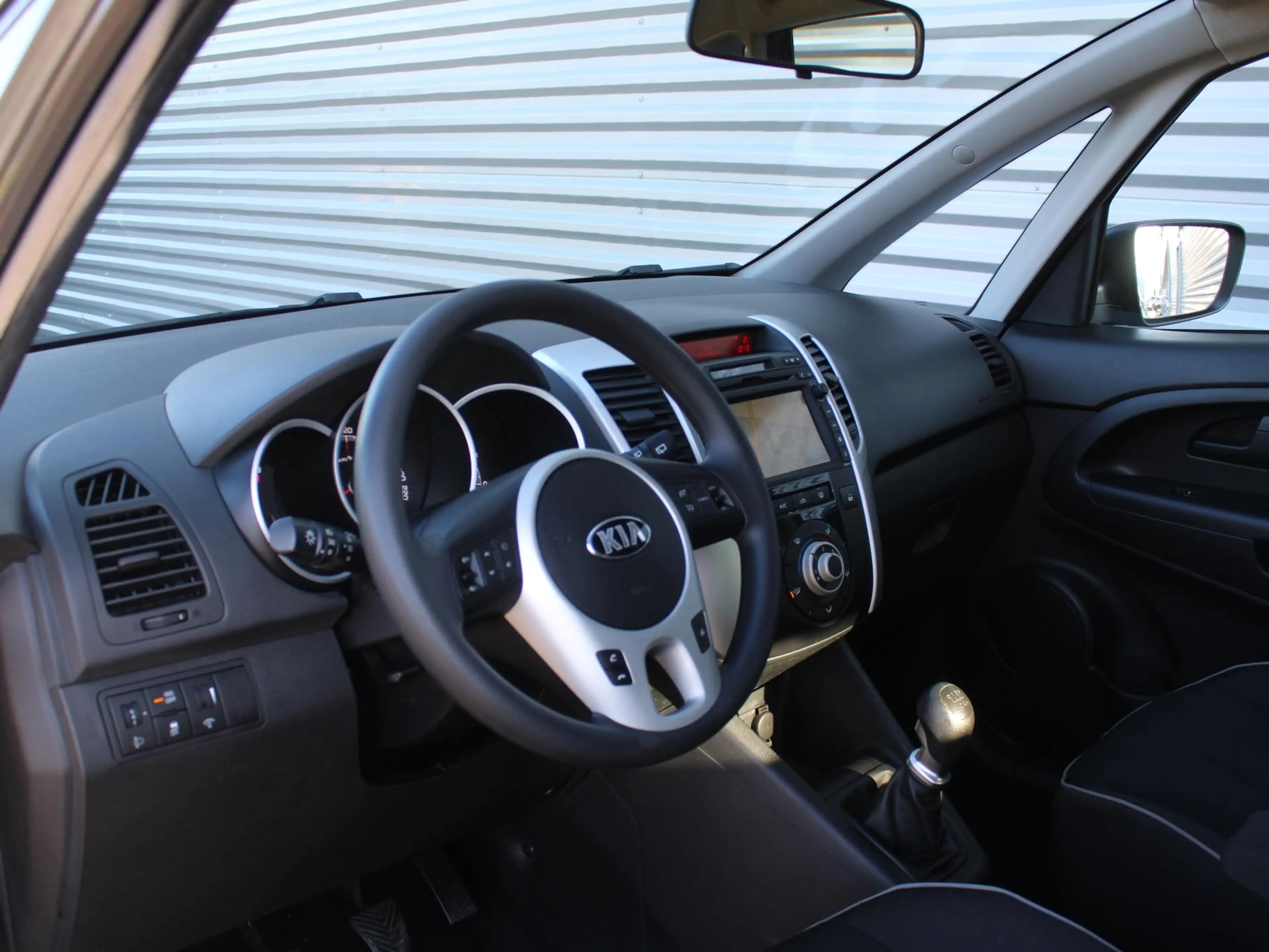 Kia Venga 1.6 CVVT 20th Anniversary | Airco | Navi | Cruise — photo 23