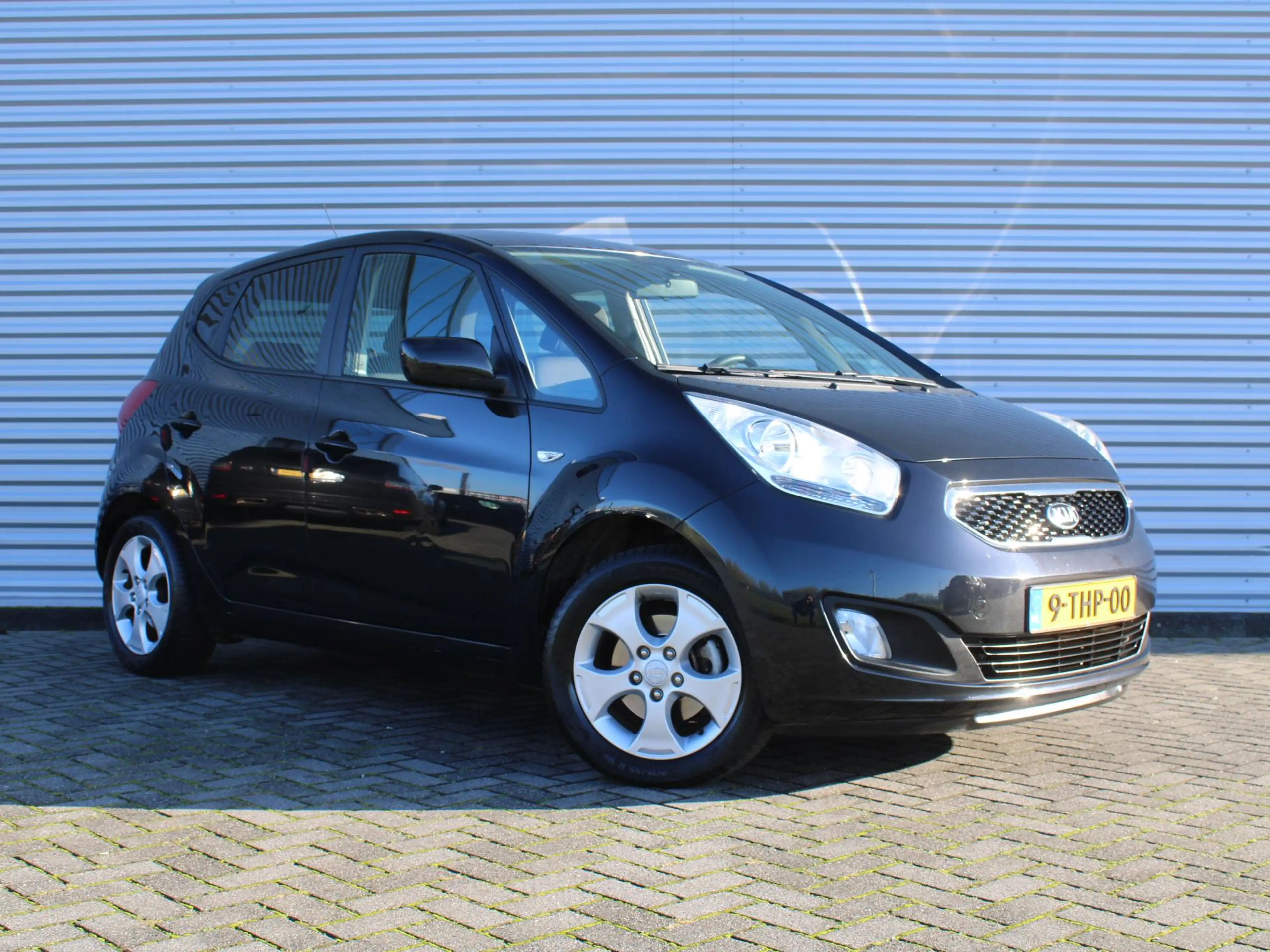 Kia Venga 1.6 CVVT 20th Anniversary | Airco | Navi | Cruise — photo 3