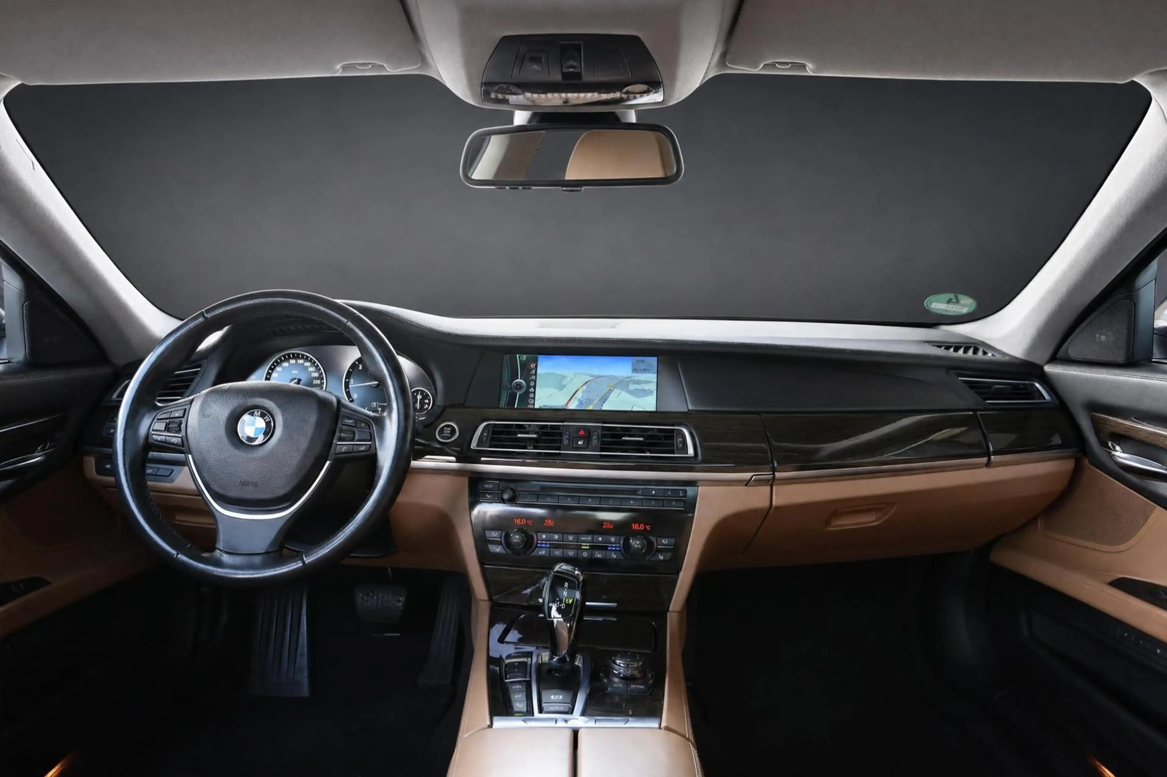 BMW 740 d xDrive GLASDACH*ACC*HUD*STDH*KAM*SPUR*VOLL — photo 10