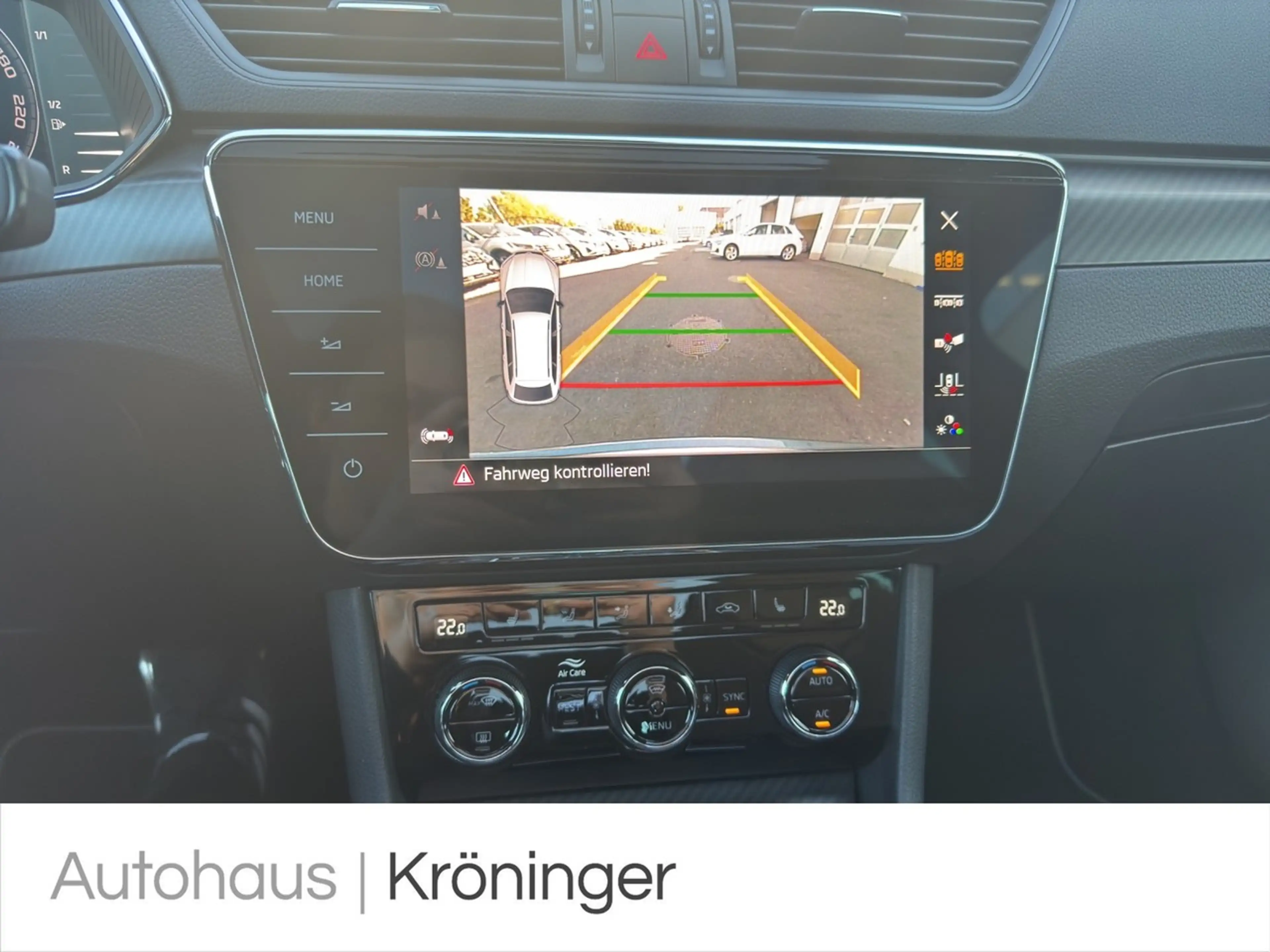 Skoda Superb Combi Sportline 4x4 Pano Navi Kamera — photo 19