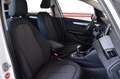 BMW 218 d Active Tourer | Navi | AHK | Glasdach | PDC Weiß - thumbnail 12