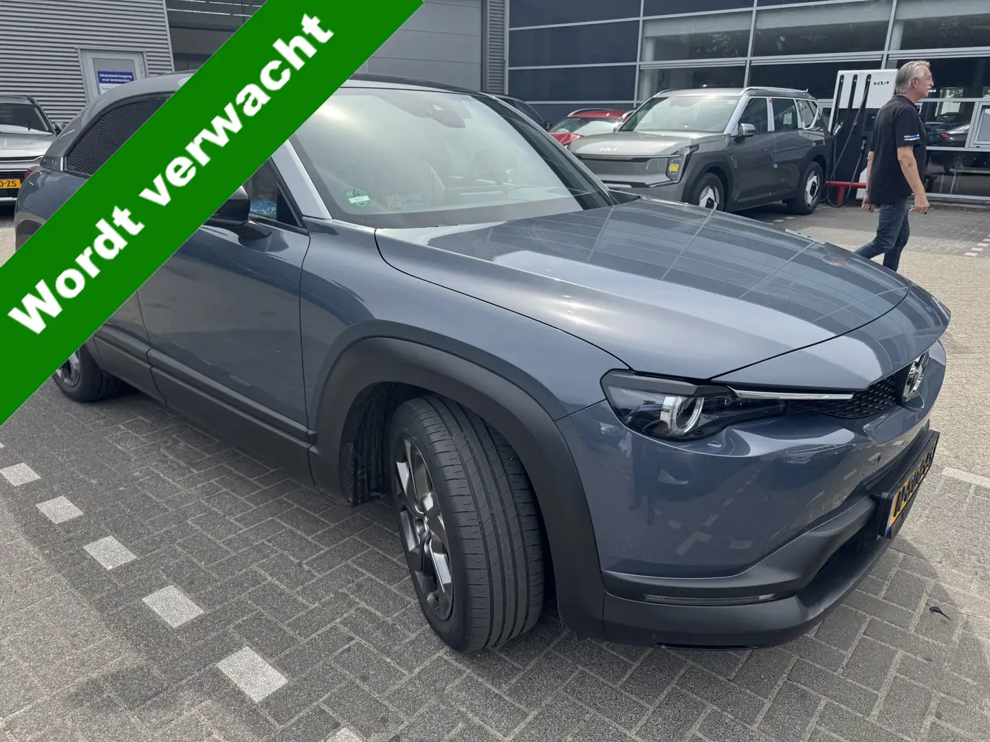 Mazda MX-30 e-SkyActiv 145 Advantage 36 kWh 25.906 KM !! EV IN Grijs - 1