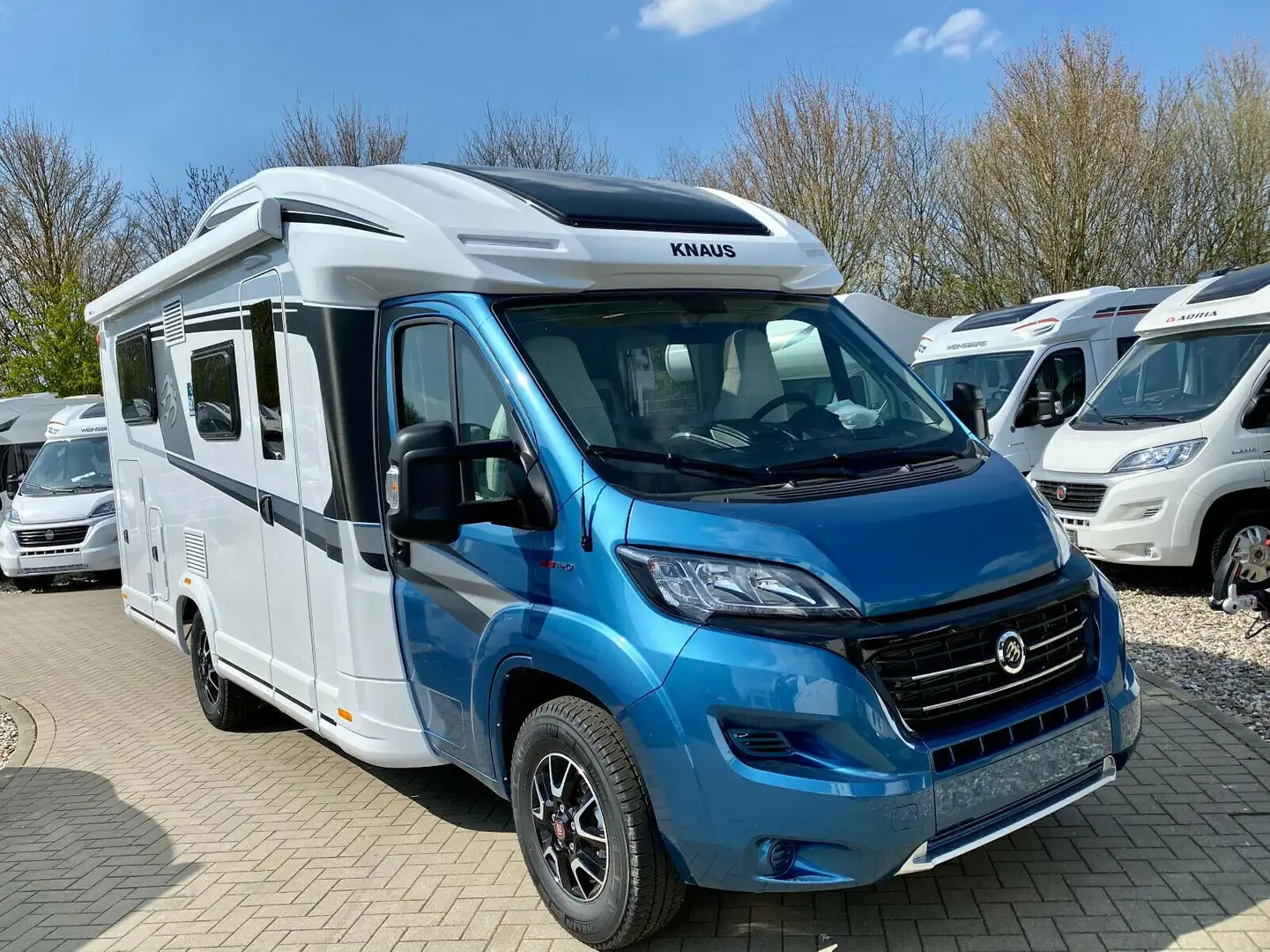 Knaus SKY WAVE 650 MEG 60 YEARS Bleu - 2